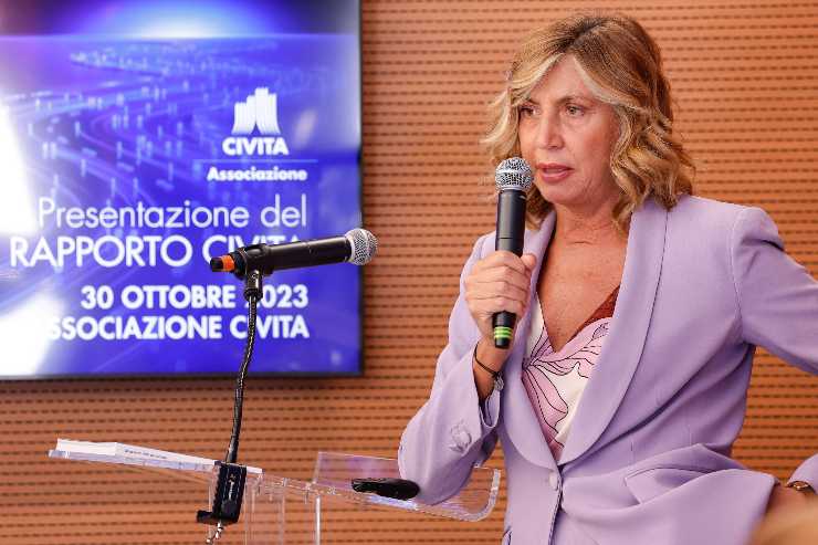 Myrta Merlino in difficoltà